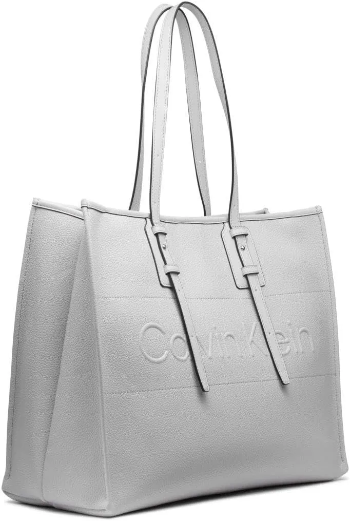 Calvin Klein Modern Essential Extra Large Tote