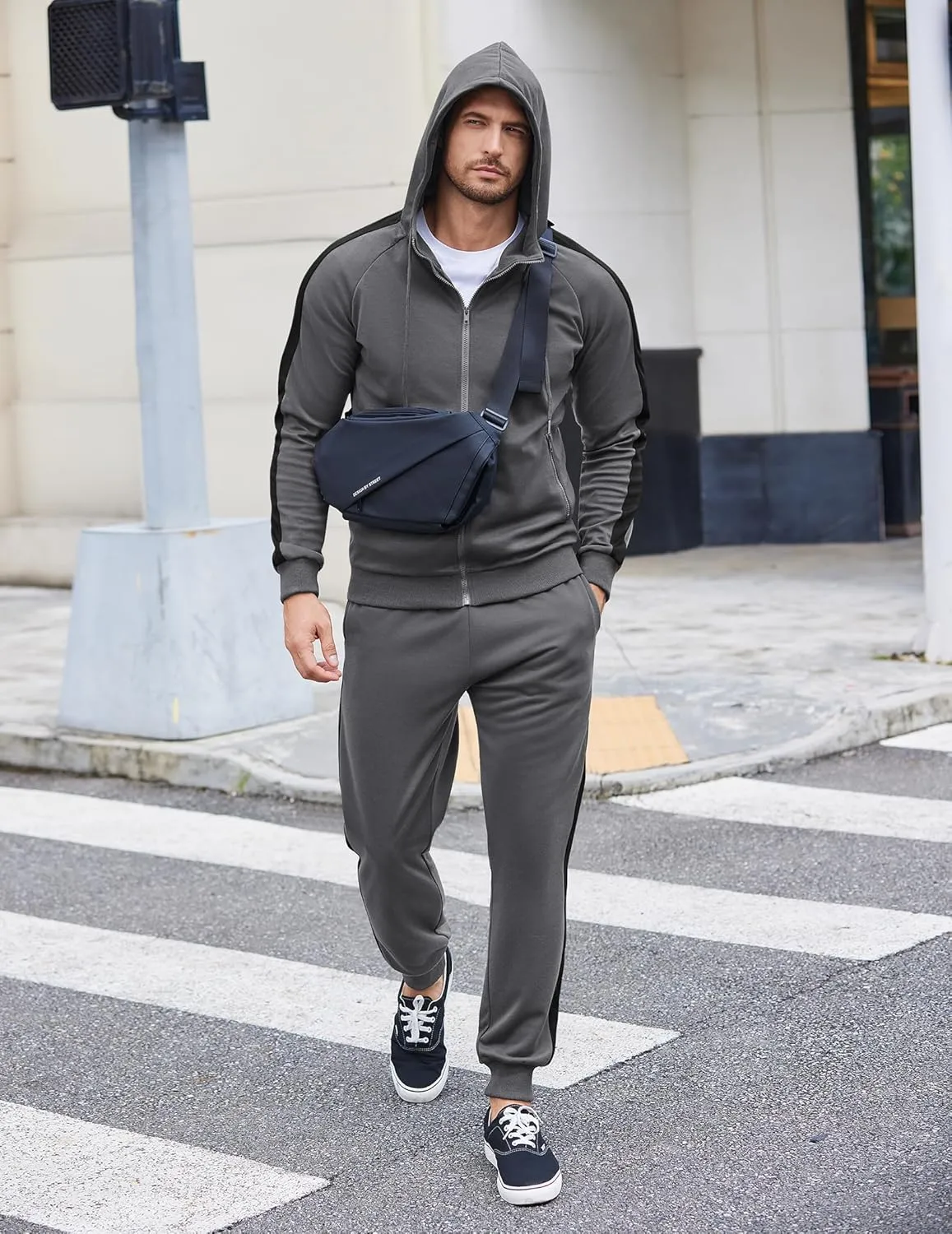 COOFANDY Tracksuit Mens with Zipper Pockets Full Zip Hoodie Sweatsuit 2 Pieces Running Jogging Sports Casual Sweat Suits