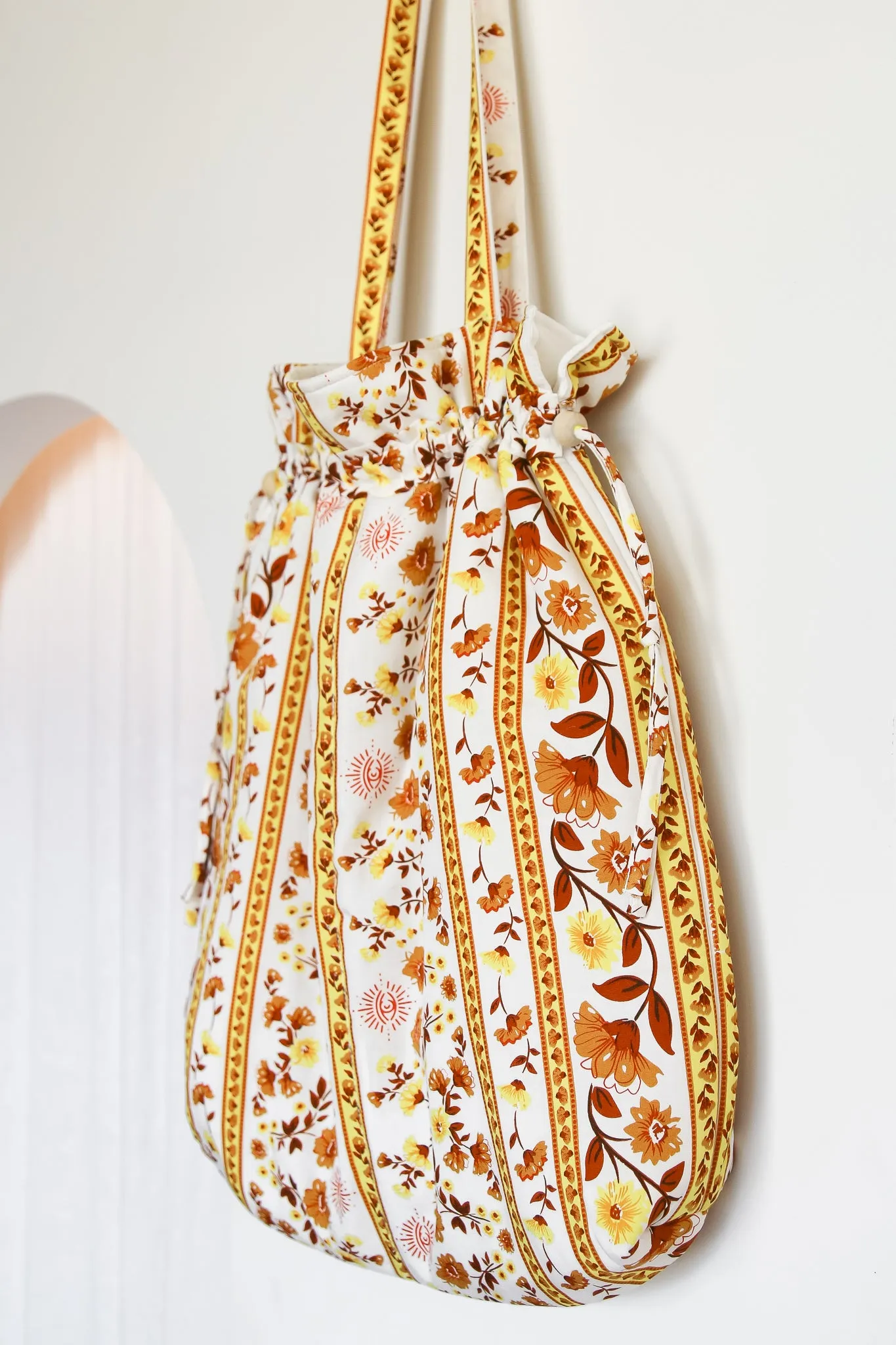 Goldie Tote Bag - padded & fully lined