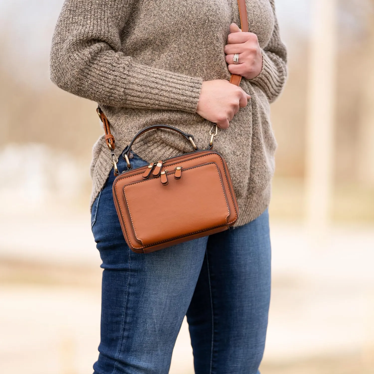 JESSIE & JAMES PANDORA Compact Concealed Carry Crossbody Satchel Purse
