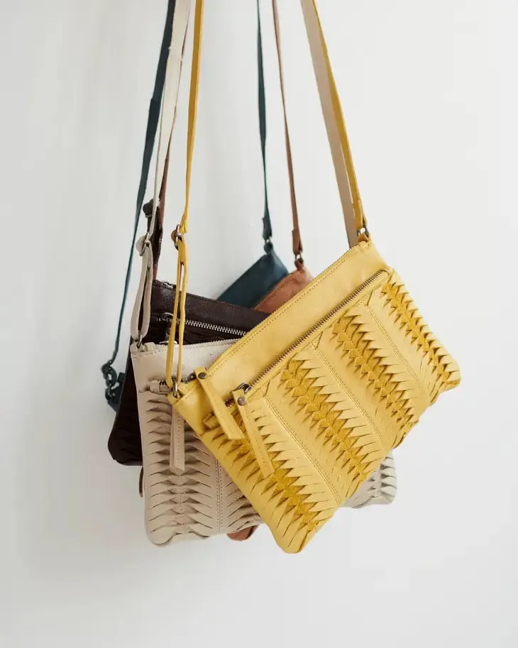 lee crossbody