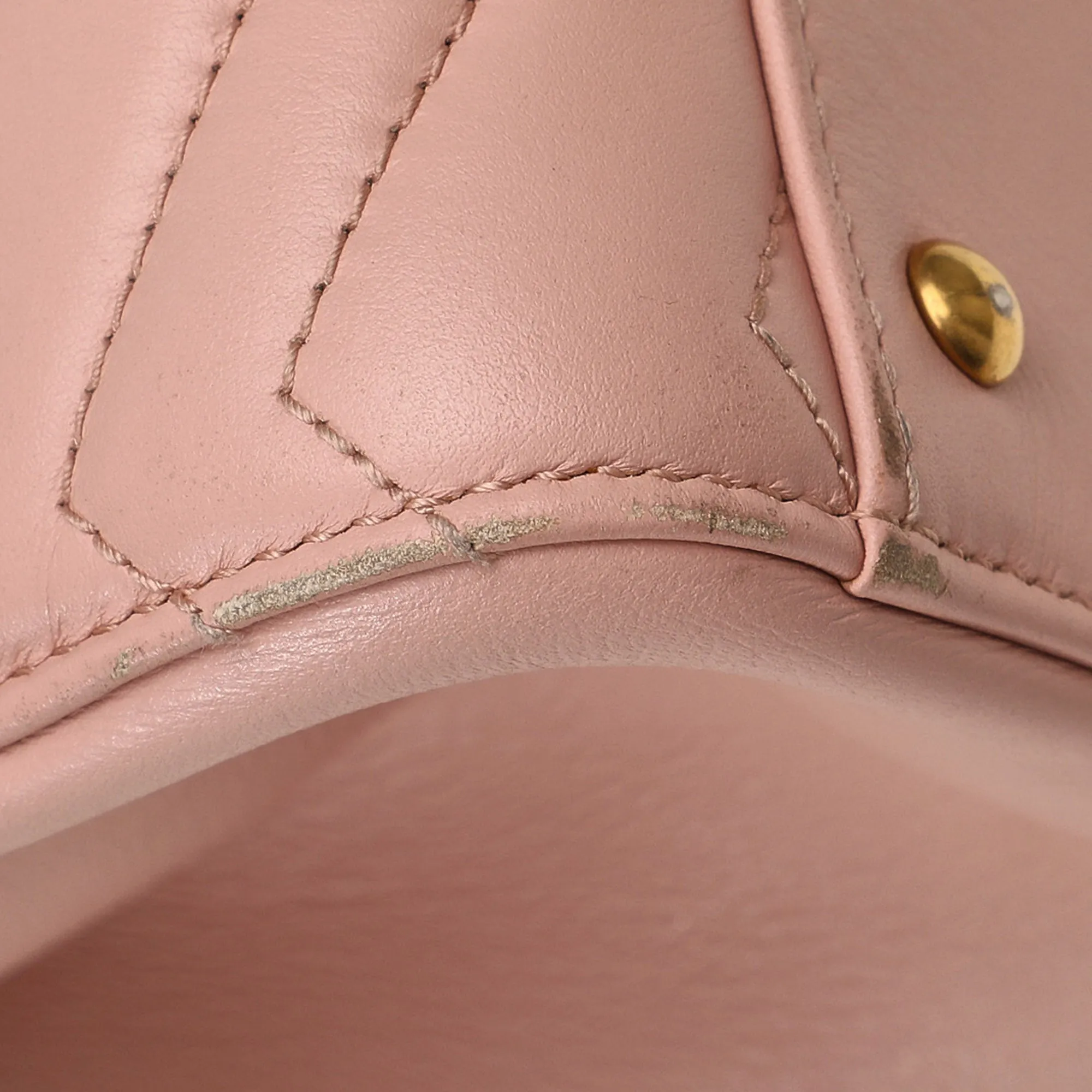 Medium Diverse options GG Marmont Tote Satchel Excellent customer service GUCCI Matelasse