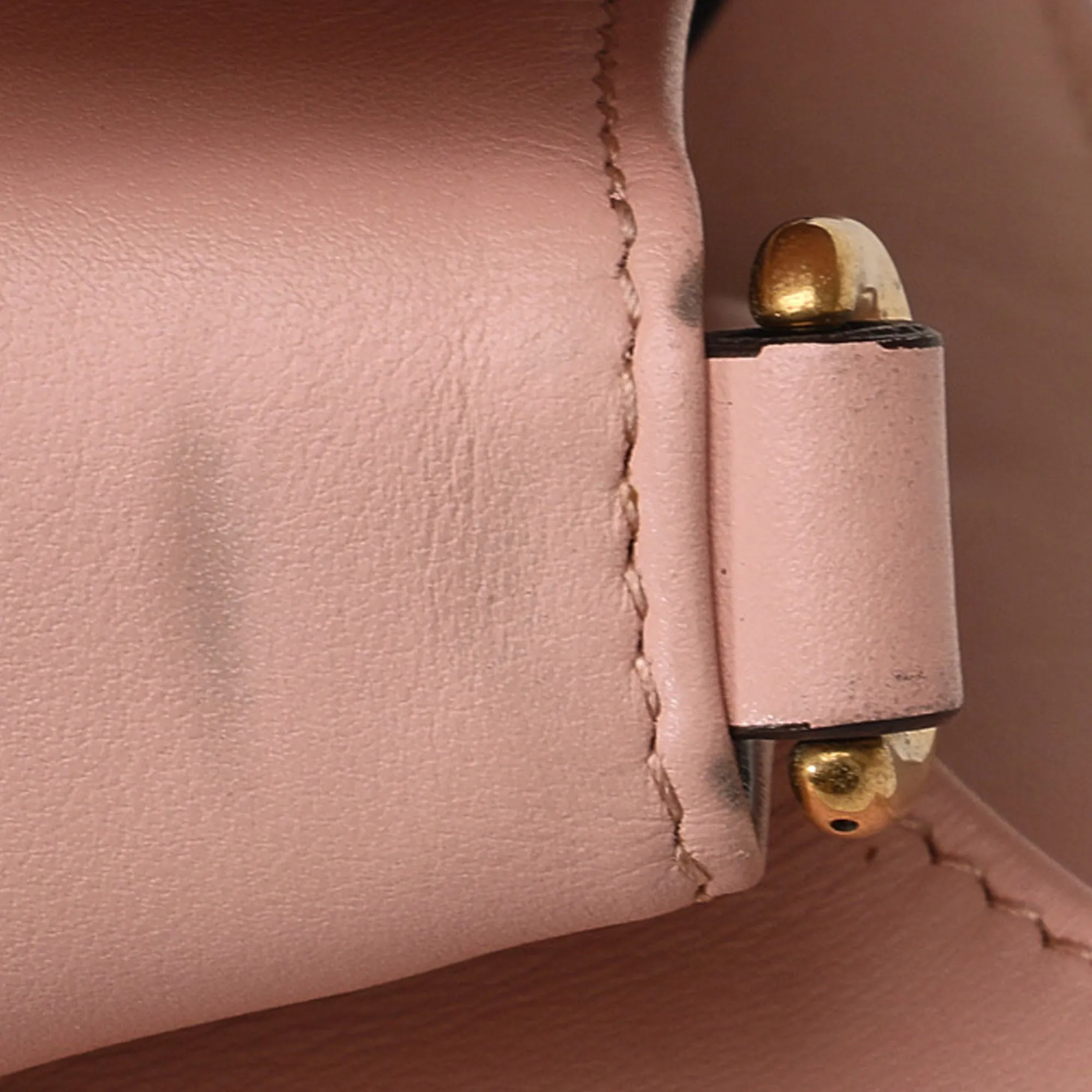 Medium Diverse options GG Marmont Tote Satchel Excellent customer service GUCCI Matelasse