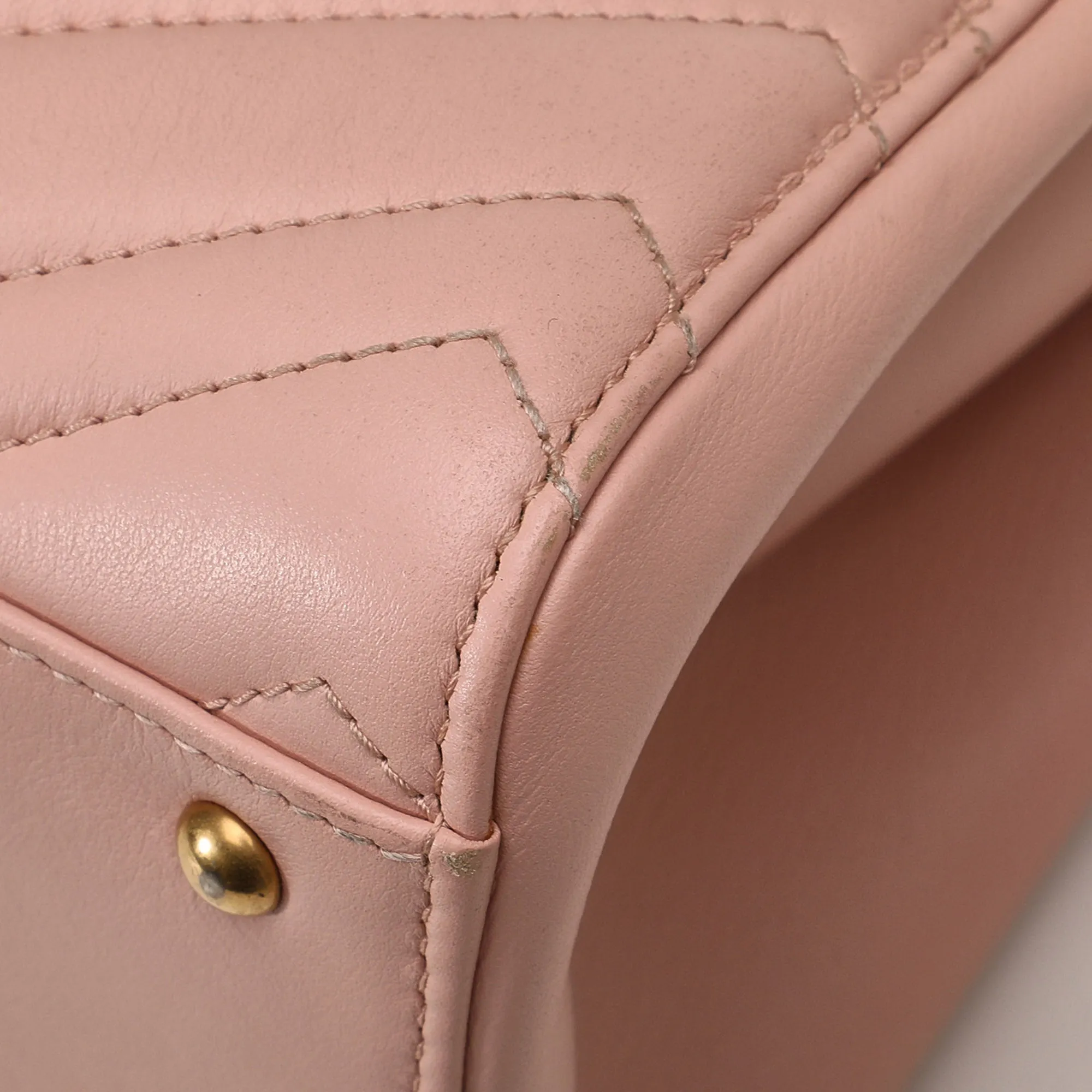 Medium Diverse options GG Marmont Tote Satchel Excellent customer service GUCCI Matelasse
