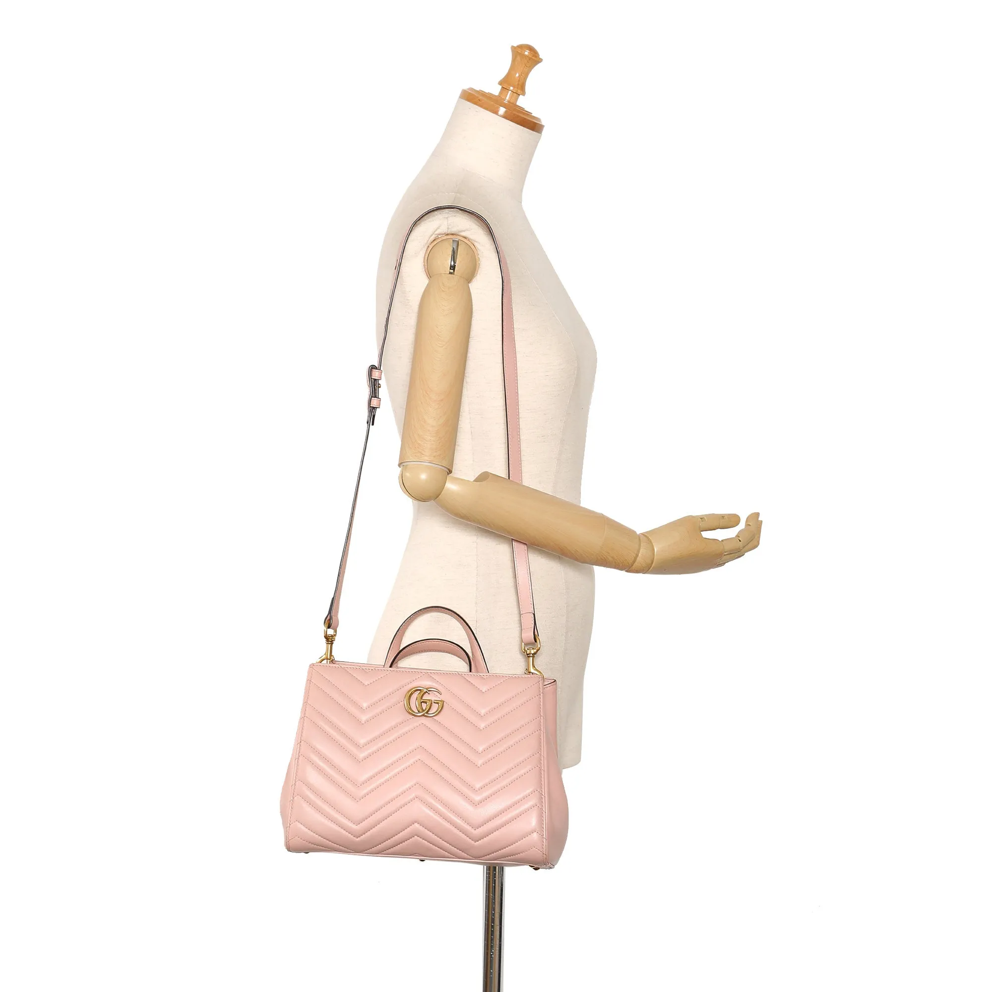 Medium Diverse options GG Marmont Tote Satchel Excellent customer service GUCCI Matelasse