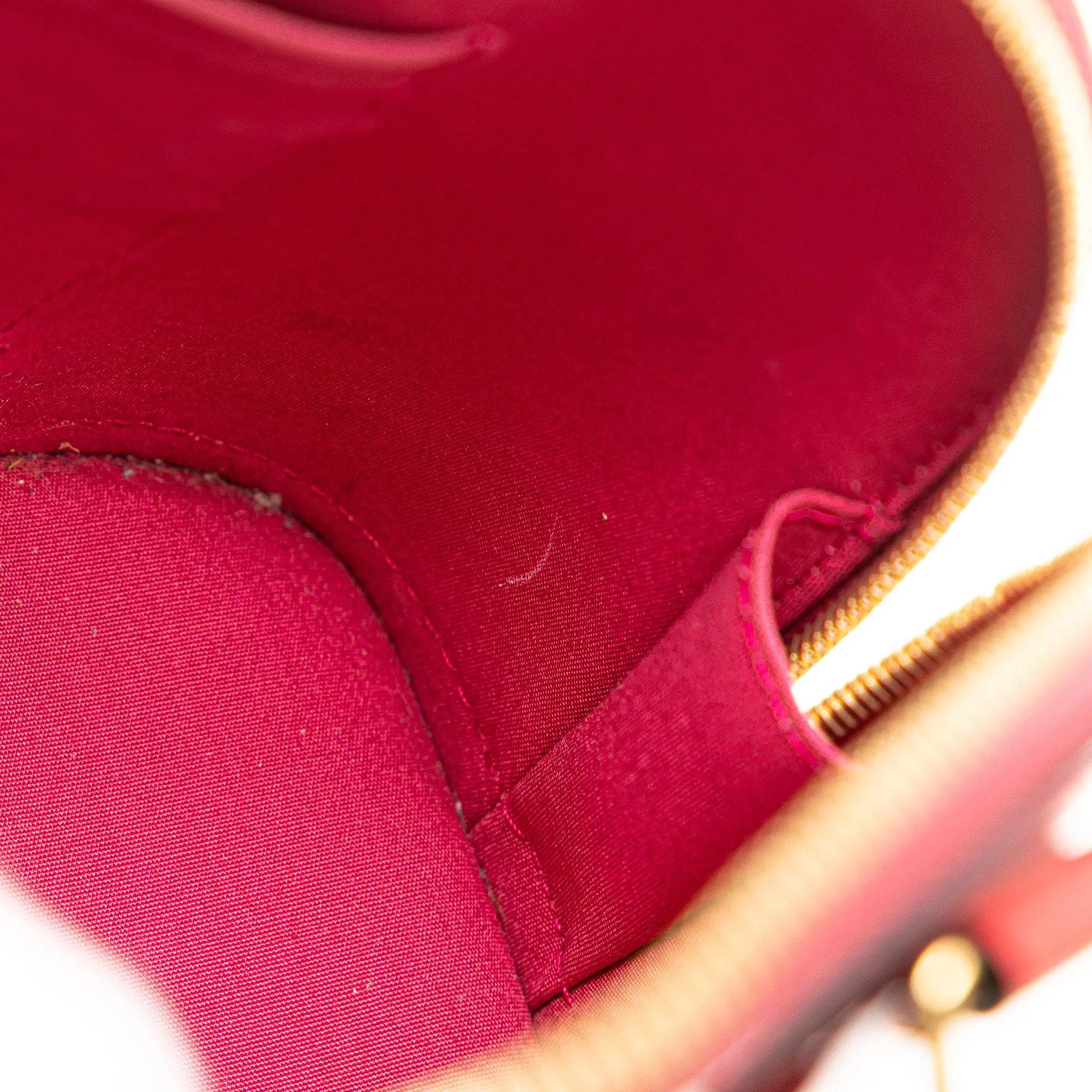 Monogram Vernis Alma BB