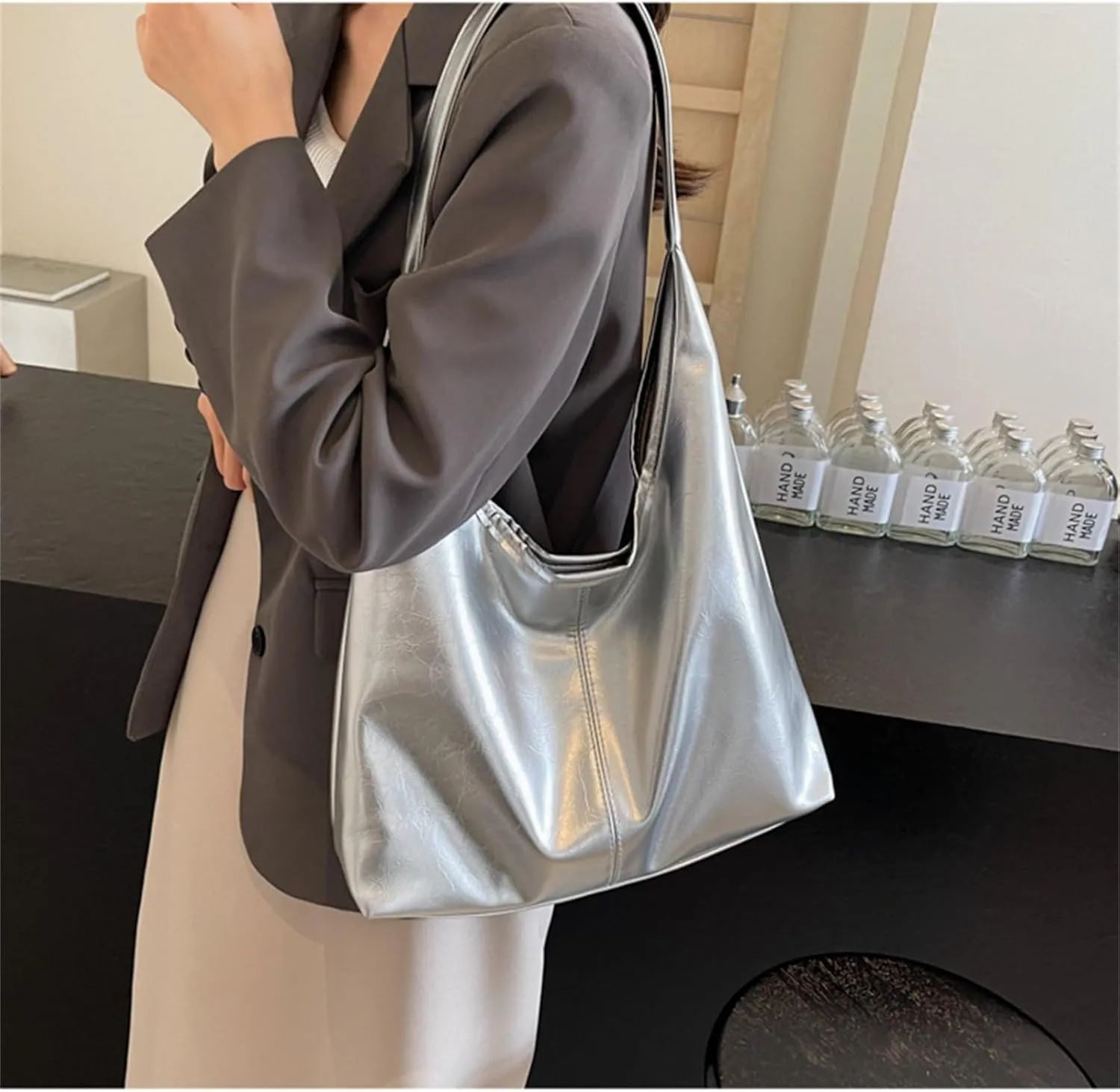 Shoulder Bag Women Tote Bag PU Leather Chic Fashionable Large Magnetic Closure 2024 Bag Casual Commuting Handbag