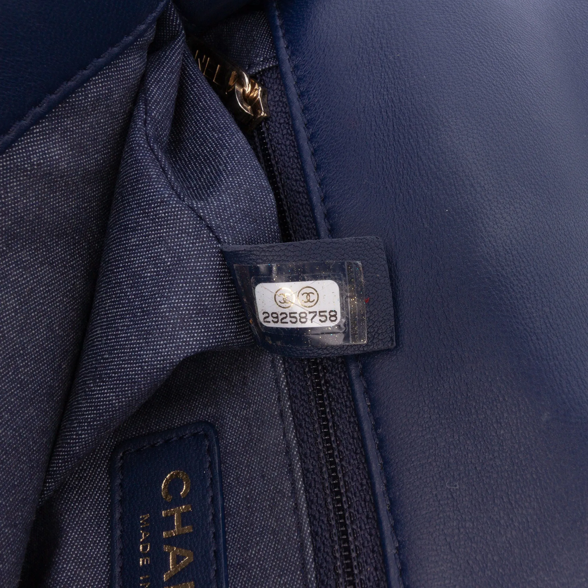 Small Lambskin Elegant Chain Single Flap