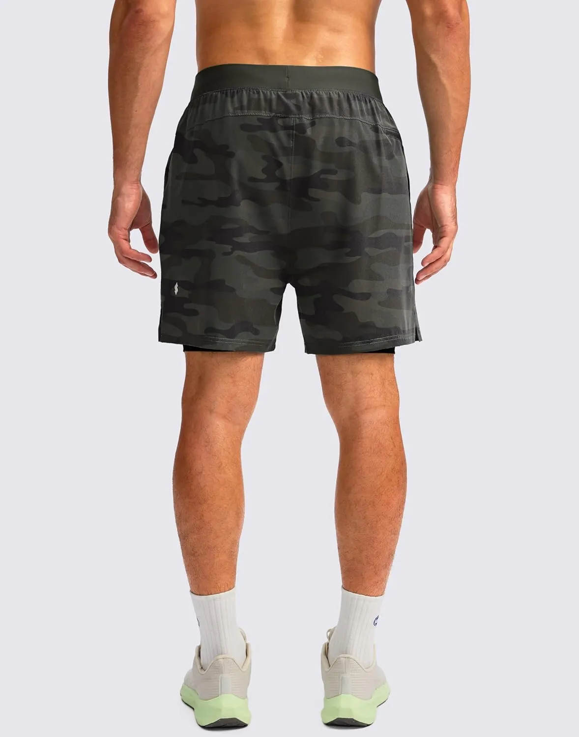 Soothfeel Men's 2 in 1 Running Shorts with 4 Pockets 5 Inch Quick Dry Gym Active Workout Athletic Shorts for Men with Liner