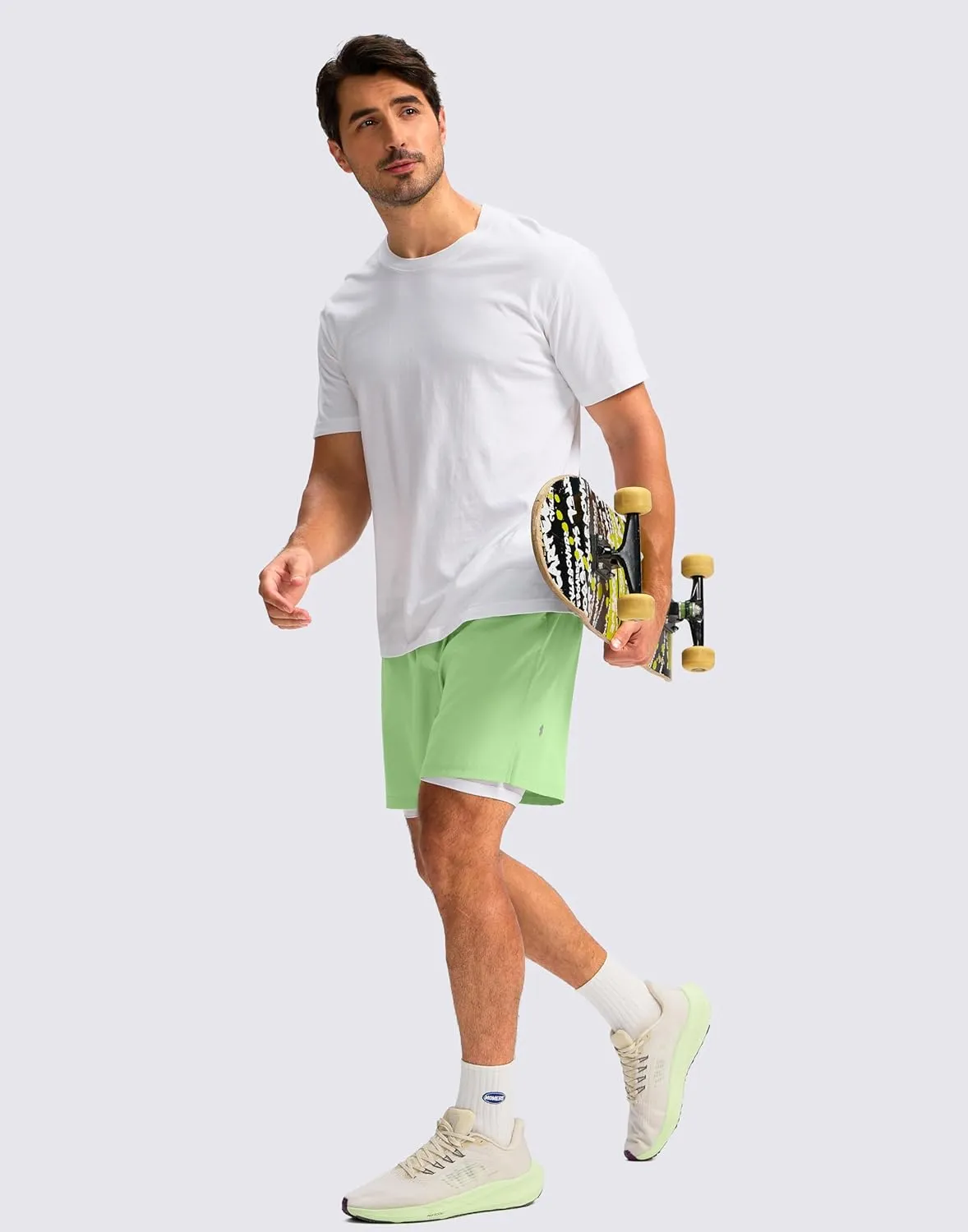 Soothfeel Men's 2 in 1 Running Shorts with 4 Pockets 5 Inch Quick Dry Gym Active Workout Athletic Shorts for Men with Liner