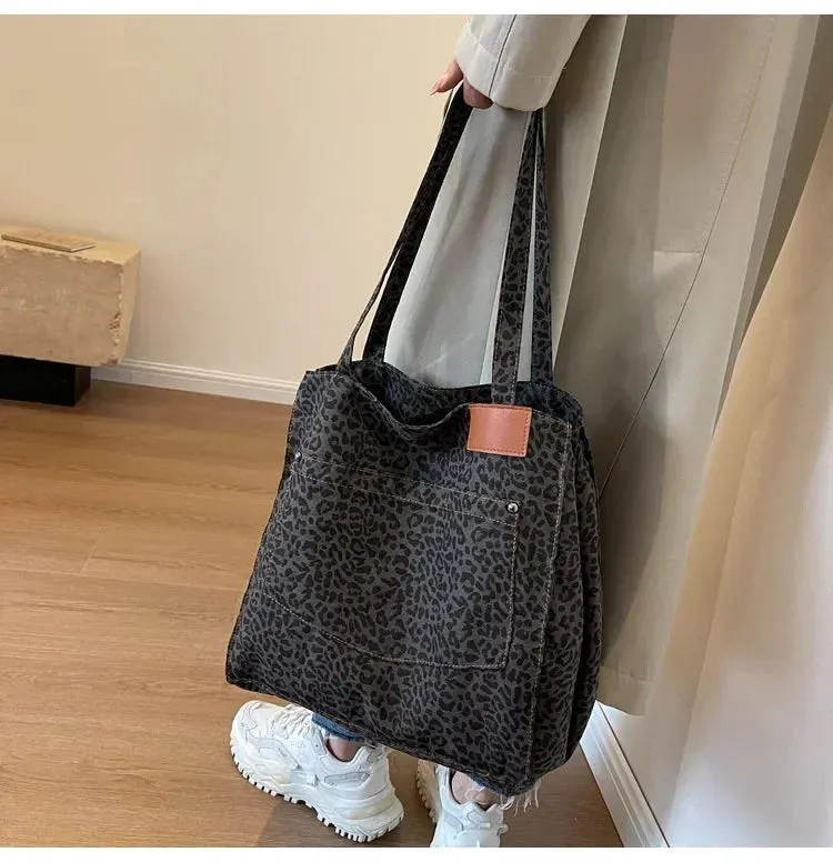 Wild Chic Large Capacity Tote