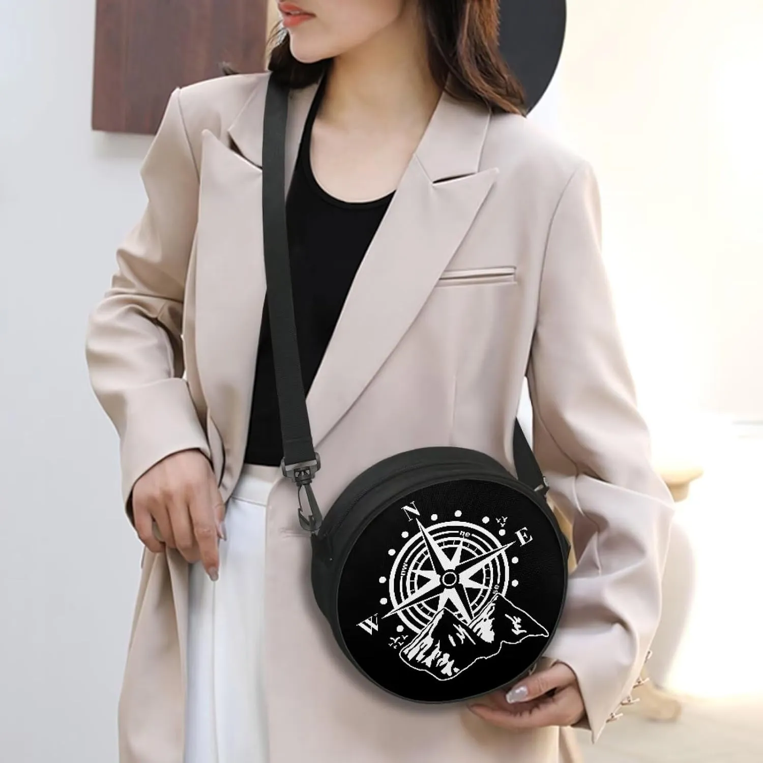 Women Crossbody Bag, Soft Light Round Shoulder Bag, Durable Round Satchel Bag with Zipper for Work Shopping